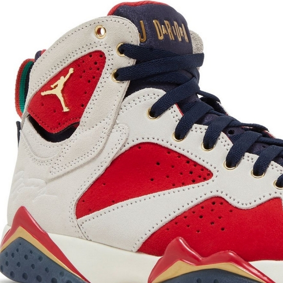 The Air Jordan 7 Retro 'New Sheriff in Town' Trophy Room - 10(m) - Picture 6 of 10